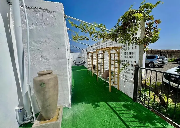 בית נופש Adejo *