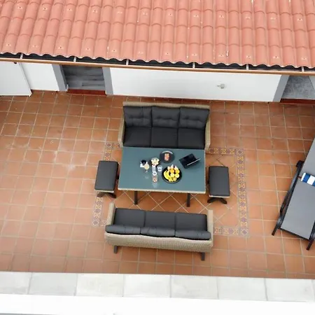 Adejo Con Piscina Climatizada Compartida Casa de Férias *