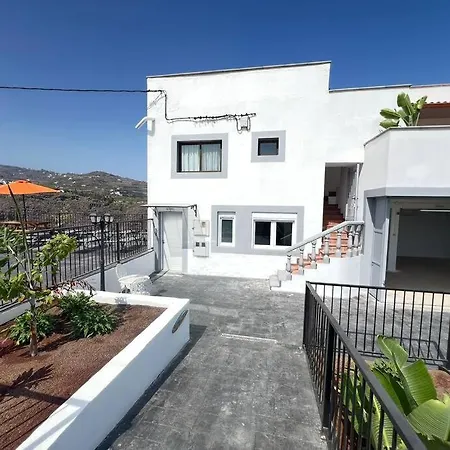 Casa de Férias Adejo Con Piscina Climatizada Compartida *