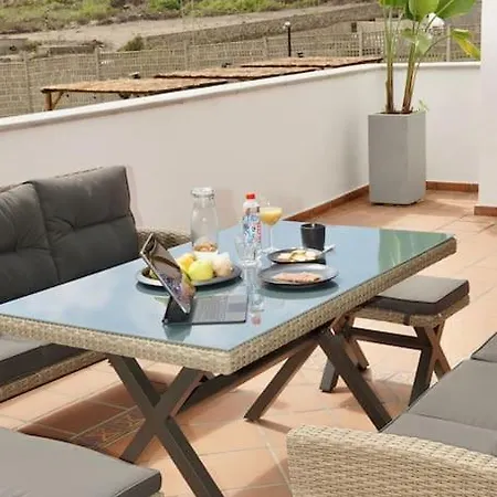 Casa de Férias Adejo Con Piscina Climatizada Compartida *
