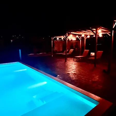 Adejo Con Piscina Climatizada Compartida Moya (Gran Canaria)